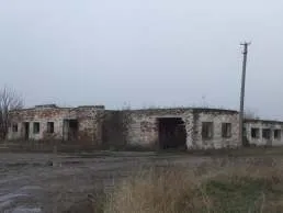 Имущество 1731,1 кв.м в составе: здание кадастровый номер 26:06:0000000:12333 площадью 294,7 кв.м в СК, с. Тищенское, Промзона; здание кадастровый номер 26:06:000000:7782 площадью 677,1 кв.м в СК, с. Тищенское, Промзона; здание кадастровый номер 26:06:060405:88 площадью 362,2 кв.м в СК, с…