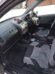 Honda Fit, 2007 г. в., модель, двигатель L13A-2333214, кузов GD1-2408134, цвет черный, мощность 86 л. с.