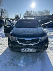 Kia Sorento, 2010 года, 174 лс, 252565 км, полный привод, АКПП. Транспортное средство: KIA SORENTO XM, идентификационный номер (VIN): KNAKU811DA5100033, год изготовления: 2010, госномер О220ТТ32. В залоге у АО "ТБанк". Разряжен АКБ, не работает генератор, номер двигателя не соответствует номеру в…