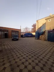 Помещение свободного назначения 110.91 кв.м, 2 этаж, Назрань, Ингушетия, Республика. Объект аренды, площадь 110,91 кв.м, номера на поэтажном плане 2 этажа: 4-12. Адрес: 386101, Ингушетия Республика, Назрань г, Центральный округ тер, С.С.Осканова ул, дом 35. Требуется текущий ремонт. Кадастровый…