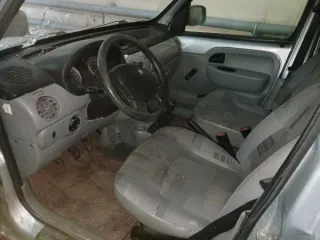 Renault Kangoo, 2008 легковой автомобиль Renault Kangoo JE314075E3 VIN VF1KCEBCF39853196. Марка: Renault, модель: Kangoo JE314075E3, привод: передний, объем двигателя: 1390.0, мощность: 75.0, экологический класс: третий, пробег: 297300, госномер: Р 778 МК 199, коробка передач: механическая, вид…