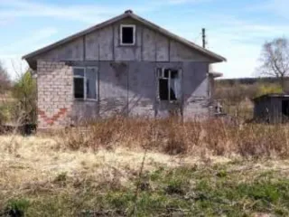 Фельдшерско-акушерский пункт 72,1 кв.м и земельный участок 300 кв.м, Ярославская обл., Угличский р-н, расположенные по адресу: Ярославская область, м. р-н Угличский, с. п. Слободское, с. Ефремово: фельдшерско - акушерский пункт, назначение: нежилое, кадастровый номер: 76:16:010316:116, площадь…