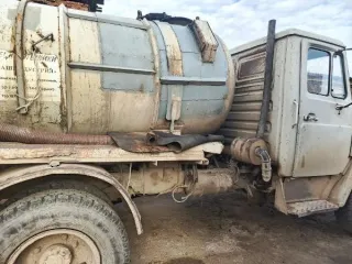 ЗИЛ 43362, 1986 года выпуска, цвет - белый, VIN XVL482320X0000098, государственный номер Е052СЕ35. Состояние ТС: не на ходу, снят двигатель, на кузове повреждения, вмятины, на раме ржавые пятна 1 Штука (шт). Назначение: pryamie. VIN номер: XVL482320X0000098. Марка грузовика: ЗИЛ. Модель грузовика…