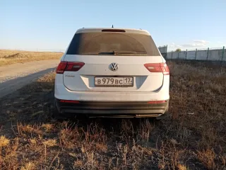 Volkswagen Tiguan 2018 года выпуска, VIN: XW8ZZZ5NZKG201700. Осмотр автомобиля осуществляется по месту его нахождения. Ознакомление с документами возможно по месту нахождения арбитражного управляющего по предварительной записи. Запрос направлять на prokhorovpi@mail.ru или по телефону 89994671215.