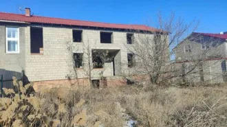 Объект незавершенного строительства площадью 162.3 кв.м, степень готовности – 75%, назначение: Жилое, количество этажей: 2, адрес: Россия, г. Волгоград, р.п. Гумрак, пер. Лесной, дом 2, кадастровый номер: 34:03:130001:3462 и земельный участок площадью 505 кв.м, адрес: Россия, обл Волгоградская, р-н…