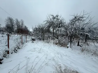 Жилой дом 75,9 кв.м, кадастровый № 53:02:0010301:153, адрес: Российская Федерация, Новгородская область, муниципальный район Боровичский, сельское поселение Волокское, деревня Елигово, дом 67, площадь: 75,9 кв.м. Земельный участок кадастровый № 53:02:0010301:72, адрес: Новгородская область, р-н…