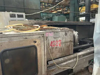 Токарно-винторезный 16К30 1989 год выпуска Ф353 Инвентарный номер 224222 Внешне не разукомплектован возможно отсутствие деталей