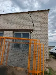 Гараж 121,7 кв.м с земельным участком 396 кв.м, Вологодская область Гараж в д. Слуда, кадастровый номер 35:08:0302021:329, назначение: нежилое, количество этажей, в том числе подземных этажей: 1, в том числе подземных 0, площадью 121,7 кв. м и расположенный под объектом недвижимости земельный…