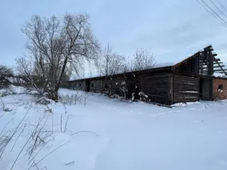 Здание телятник, площадь, 939,1 кв.м. (кад.№70:19:0000008:913)
Адрес: Томская обл., Колпашевский р-н., г. Колпашево, ул. Науки, д.20, строен.7