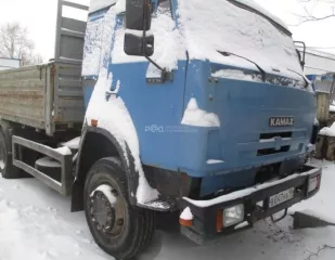 Автомобиль бортовой, модель КАМАЗ 53215-15, 2007 года, VIN: XTC53215R72291849, Санкт-Петербург, ул. Маршала Говорова, д. 39. Обременение: аренда в пользу АО «Метрострой Северной Столицы» по договору №09 от 29.11.2021 до 18.08.2025 (автопролонгация до окончания конкурсного производства).