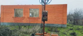 Объект незавершенного строительства, площадь 50.1 кв.м., назначение: жилое, кадастровый (условный) номер: 23:39:0104015:271 Находится в совместной собственности. Адрес (местонахождение): Россия, край Краснодарский, р-н Белореченский, с/п Рязанское, ст. Рязанская, Пионерская, дом 22
Земельный…