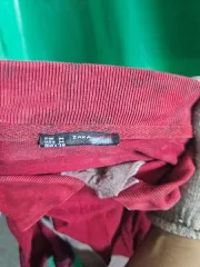 Спортивные костюмы«Tommy Hilfiger»Обувь, маркированная товарным знаком «Balenciaga»Головной убор, маркированный товарным знаком «Mercedes-Benz»Трико, маркированное товарным знаком «Moncler» Платки, маркированные товарным знаком «KARL LAGERFELD»Майки, маркированные товарным знаком «Adidas» Брюки…