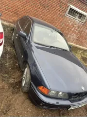 BMW 530 D, 2002, бывший в употреблении, множественные царапины, трещины, сколы лакокрасочного покрытия, работоспособность не проверялась, реализация в качестве годных остатков. Вид транспорта: легковой автомобиль, модель 530 D, назначение godnie_ostatki, VIN WBADL810X0GX60415, год выпуска 2002…