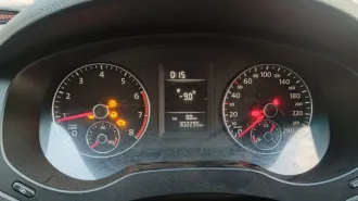Автомобиль марки VOLKSWAGEN модель Jetta 2011 г.в. VIN номер WVWZZZ16ZCM043142 Ознакомление с имуществом осуществляется по согласованию с финансовым управляющим  заявки принимаются на эл. почту romaxa h@list.ru , тел. для связи: +79210219855