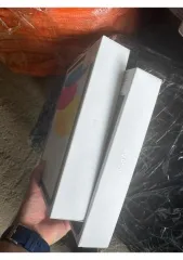 IPad (A16) Wi-Fi 128GB, Silver, 2025, планшетный компьютер, MD3Y4ZP/A, Silver, Model A3354, штрих код: 195950086348, Serial No. LYQHPQ45QV, в количестве 1 шт. Вид оборудования: планшетный компьютер. Состояние объекта: новое.