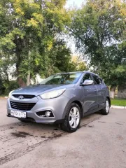 Hyundai IX35 2012 Легковой автомобиль марки: Hyundai, модели: IX35, год выпуска: 2012 г., идентификационный номер (VIN): TMAJU81BBDJ345623 Ознакомится с имуществом и документами к нему потенциальные покупатели могут, обратившись в рабочие дни к организатору торгов по тел. +7-909-340-28-60, e-mail…