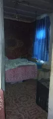 Жилое здание, площадь 42,9 кв.м., кадастровый номер 61:08:0070401:259 и земельный участок, площадь 1334 кв.м., категория земель - земли населенных пунктов, разрешенное использование - для ведения личного подсобного хозяйства, кадастровый номер 61:08:0070401:107. Адрес: Ростовская обл., Волгодонской…