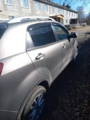 SsangYong Actyon 2011 года, 149 л.с., пробег 199567 км, автоматическая коробка передач. Автомобиль на ходу, заводится. Требуется замена сальников со стороны шкива и коробки передач, а также замена прокладки или всей клапанной крышки. Заменены генератор, приводные ремни, тормозные колодки и…