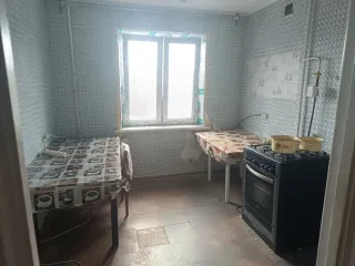 Квартира 49.7 кв.м. Омская обл квартира, общей площадью: 49.7 кв.м., расположенная по адресу: 644043, Омская обл, г. Омск, ул. Добровольского, д. 9, кв. 128, кадастровый номер 55:36:040102:3285, являющаяся предметом залога по обязательствам должника перед ПАО «Совкомбанк». Ознакомление с имуществом…