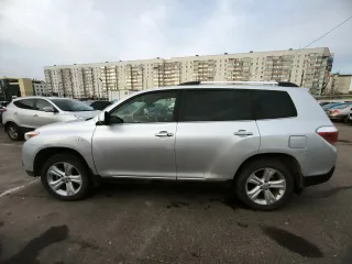 TOYOTA Highlander 2012, легковой автомобиль марки: TOYOTA, модели: Highlander, год выпуска: 2012 г., идентификационный номер (VIN): JTEES42A402193542, эл. почта khismatullina.ei@bk.ru, 89178929663