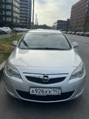 Opel Astra 2011 года выпуска, номер кузова и VIN: W0LPD6DC2BG137542, шасси отсутствует.