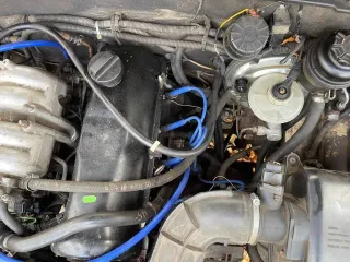 Шевроле Нива 2005 года выпуска, 80 л.с., пробег 140000 км, полный привод. VIN Х9L21230050093601, цвет бежевый металлик. Номер двигателя ВАЗ 2123 0104036, бензиновый, мощность 58,50 кВт (79,60 л.с.), объем 1690 см³. Номер кузова 0093601. Снаряженная масса 1400 кг, полная масса 1850 кг. Технически…