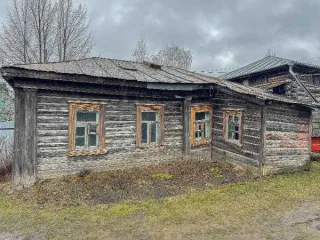Нежилое помещение (склад) 27,7 кв. м, г. Усмань, Липецкая область Помещение, назначение: нежилое, наименование: склад, площадь 27,7 кв. м., этаж №1, кадастровый номер: 48:16:0470310:78, расположенное по адресу: Липецкая область, Усманский муниципальный округ, г. Усмань, ул. К. Маркса, д.50, пом.1…