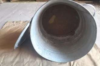Высвобождаемое движимое военное имущество (лом черного и цветного металлов и нержавеющей стали) Лом черного и цветного металлов и нержавеющей стали 
