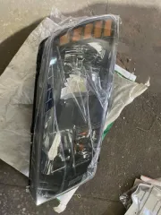 Картонные коробки с надписями на иностранном языке «Xsenia», внутри которых предположительно находятся держатели для LED-модулей, черного и белого цветов, сложной формы, из резины упакованные в индивидуальные пакеты по 1000 шт., грузовых мест - 7. Робот-мойщик окон, грузовых мест 3, количество штук…