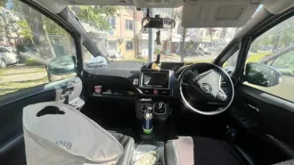 Toyota Voxy 2014 года, АКПП, номер кузова ZWR800003119
