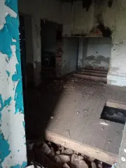 Нежилое помещение 44.5 кв. м с земельным участком 1205 кв. м, Курганская область. Назначение: нежилое; площадь: 44,5 кв. м; этажность: 1. Одновременно с земельным участком площадью 1205 кв. м, кадастровый номер: 45:02:011101:221, из земель населенных пунктов, вид разрешенного использования: для…