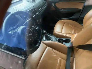 Audi Q3, 2012 года, 170 лс, 220000 км, АКПП, VIN WAUZZZ8U1DR035749, цвет белый, регистрационный номер У747ВР44. Пробег автомобиля указан примерный. Точный пробег на момент начала торгов неизвестен. ПТС утерян и требует восстановления.