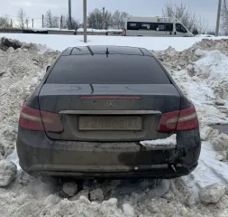 Mercedes-Benz E200 2012, автомобиль марки Mercedes-Benz модель E200 2012 г.в. VIN-номер WDD2073481F207031. По предварительной договоренности с ФУ по телефону 89109868971 в рабочие дни с 9:00 до 18:00 г. Иваново, ул. Фрунзе, д. 25.
