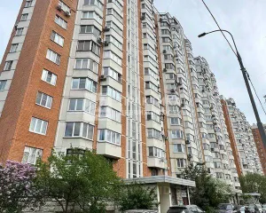 Квартира 37.9 кв.м, 1 комн., Москва, аллея Жемчуговой, д.5, корпус 5, кв. 161, кадастровый номер: 77:03:0007002:5673. ВНИМАНИЕ!!! Должник находится в СИЗО. Доступ в квартиру для осмотра невозможен.