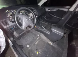 Toyota Corolla, 2008 г., серебристый, двигатель 1ZR-0316435 (1.6 л, 124 л.с.), VIN: JTNBV58E00J045209. Состояние: неисправен (не заводится, битый кузов). Регистрационный знак: Е843АН57. Адрес: Орловская обл., Свердловский р-н, с. Богородицкое, ул. Вольнова, д. 15. Имеется запрет на регистрационные…