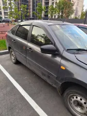 Lada Granta 2015 года, 87 л.с., 300000 км. Lегковой автомобиль, марка: Lada, модель: 219110 Granta, год изготовления: 2015, цвет: серебристо-темно-серый, VIN: XTA219110FY163391, ПТС: 36PM394887, г/н: Н121ВХ136, изготовитель (страна): Россия, мощность двигателя, л. с. (кВт): 87 (64), разрешенная…