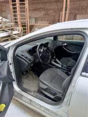 Ford Focus 2012 года выпуска. VIN: X9FLXXEEBLCK24868. В залоге у ПАО "Совкомбанк".