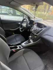 Ford Focus 2012 года, 104,7 лс, 216654 км, АКПП, идентификационный номер (VIN): X9FKXXEEBKCR72774, цвет кузова: белый, мощность двигателя, л.с. (кВт): 104,72 (77); рабочий объем двигателя, куб.см.: 1596, разрешенная максимальная масса, кг: 1825; масса без нагрузки, кг: 1316, государственный…