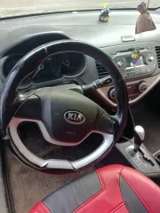 Kia Picanto 2014 года, 85 л.с., пробег 250000 км, АКПП. Цвет желтый. VIN: KNABX512BFT865552. ПТС: 78УУ345761. Госномер: У259ВР750. Двигатель №: EP080855, мощность 85 л.с. (63 кВт), объем 1248 куб.см. Кузов №: KNABX512BFT865552. Разрешенная максимальная масса 1370 кг, масса без нагрузки 990 кг.