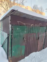 Гараж металлический 5,28 м², г. Кемерово. Сооружение (гараж металлический), расположенный по адресу: г. Кемерово, ул. В.Волошиной, 13 (реестровый № 9829). Размер 1,6х3,3=5,28 кв.м. Высота 1,95 м.