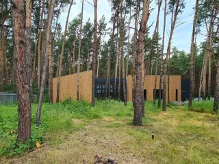 Дом, баня и земельный участок 1456 кв.м. в Новосибирской обл., дом, баня (незавершенное строительство) на земельном участке. Адрес: Новосибирская обл, р-н Ордынский, п Чернаково, пер Приморский, 19. - земельный участок, площадью 1456,0 кв. метров, имеющий кадастровый номер 54:20:022618:61; -…