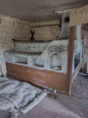 Дом 56,1 кв.м. и земельный участок 3000 кв.м. в Новгородской обл., здание 56,1 кв.м. Кадастровый номер: 53:09:0054201:32, назначение объекта: Жилое, площадь: 56,1 м2, вид права: Собственность, адрес: 175350, Новгородская область, р-н Марёвский, с/п Марёвское, д Малое Дёмкино, ул Народная, д 17…