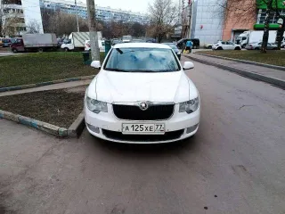 Skoda Superb, 2012 года, 152 лс, 210000 км, АКПП. Автомобиль легковой Шкода Суперб, VIN: ТМВАВ83Т8D9025958, 2012 года выпуска, г/н А125ХЕ77.