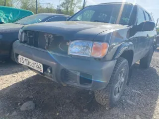 Nissan Pathfinder 2001 года, универсал, черный цвет, VIN JN8DR09Y91W610630.