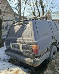 Toyota 4Runner, 1991. Автомобиль марки Toyota 4Runner, 1991 г.в. VIN: JT111VND009000418. Порядок ознакомления с имуществом: в рабочие дни, с 10:00 до 17:00 часов по московскому времени, предварительно согласовав время по телефону 89203603590.