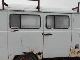 Автомобиль УАЗ-396254, тип ТС - специальный а/м, VIN: ХТТ39625480433019; г/н: В981АВ186; год выпуска – 2008; ПТС: 73 МО932596, цвет: белая ночь, изготовитель (страна): Россия, шасси (рама) № 37410080454311, кузов №: 39620080201027. Кузов автомобиля имеет многочисленные механические повреждения…