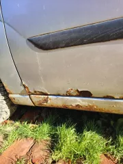 Ford Focus 2003 года выпуска, бензиновый, цвет серебристый, № двигателя CDDA 3T10437, VIN: X9FFXXEEDF3T10437, государственный регистрационный знак Н213ТС37. Коробка передач механическая. Двигатель бензиновый. Привод передний. Не работает втягивающий на стартере. Пороги и двери требуют замены…