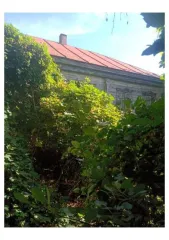 Два дома 52 м² и участки 1000 м² в Воронежской области. Земельный участок, общей площадью 1000 м2, кадастровый (условный) номер: 36:02:3600044:79. Жилой дом, площадью 52 м2, кадастровый (условный) номер: 36:02:3600044:122, расположенные по адресу: Воронежская область, Бобровский р-н, с. Хреновое…