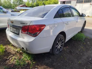 Автомобиль марки CHEVROLET модель CRUZE 2012 г.в. VIN номер XUFJA695JC3069365 С имуществом и его характеристикам, всеми необходимыми документами можно ознакомиться по предварительной записи по телефону: +79667951900 в рабочие дни с 11.00 до 16.00 в г.Перми.