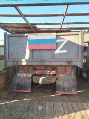 Грузовой автомобиль ГАЗ СА33507 1989 года, цвет голубой. VIN: XTH531400K1318825, госномер: M227HA75. Мощность двигателя 115 л.с. Не на ходу, требуется ремонт двигателя и коробки передач.